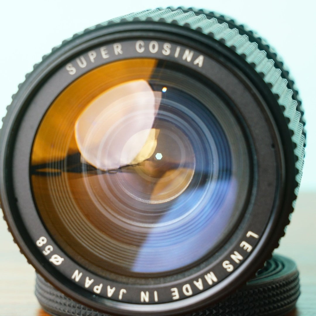 Cosina 35-135mm f/3.5-4.5 Macro - Filem.sg