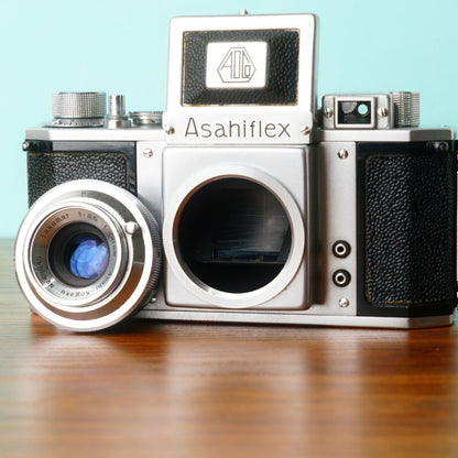 Pentax Asahiflex with 50mm f/3.5 - Filem.sg