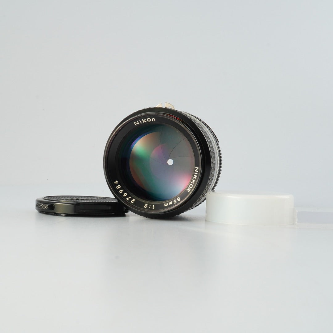 Nikon Ai-S Nikkor 85mm f2 - Filem.sg