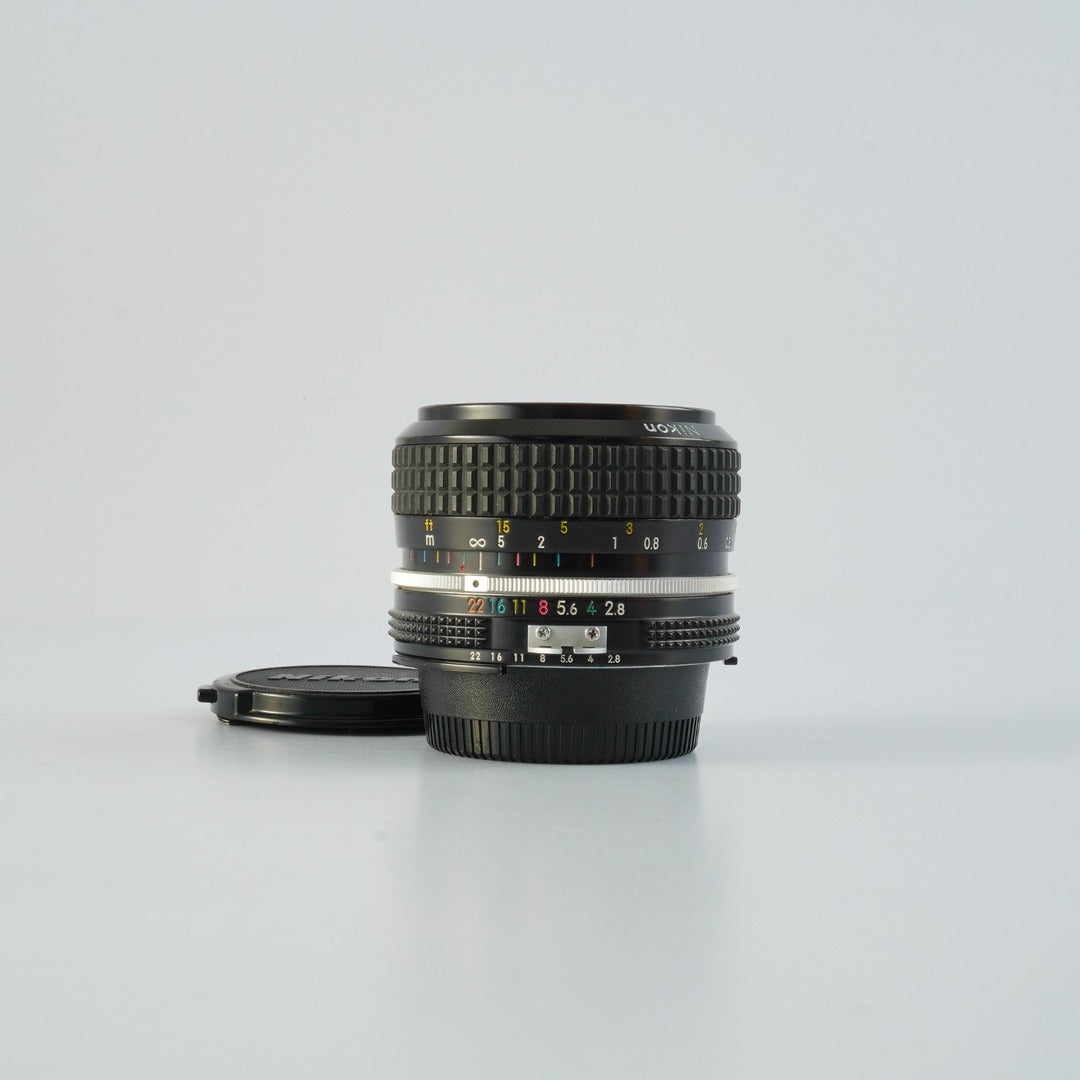 Nikon Ai Nikkor 28mm f2.8 - Filem.sg