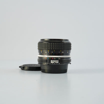 Nikon Ai Nikkor 28mm f2.8 - Filem.sg