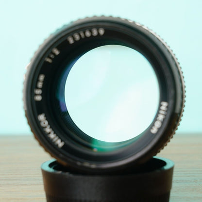 Nikon Ai Nikkor 85mm f/2 - Filem.sg