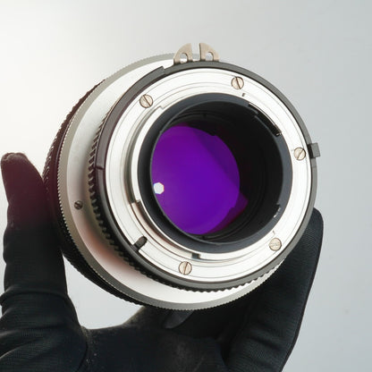 Nikon Ai NIKKOR-P Auto 180mm f2.8 - Filem.sg