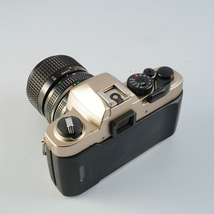Nikon FM10 + Ai-S Zoom Nikkor 35-70mm f3.5-4.8 - Filem.sg