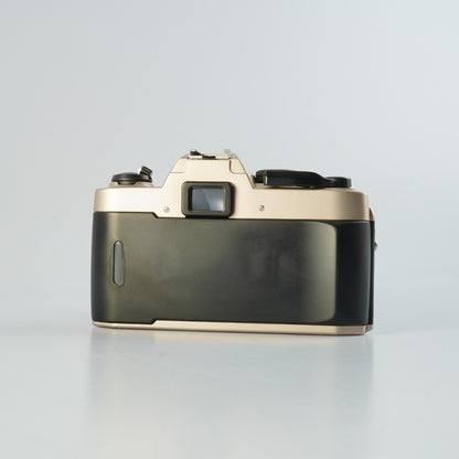 Nikon FM10 + Ai-S Zoom Nikkor 35-70mm f3.3-4.5 - Filem.sg