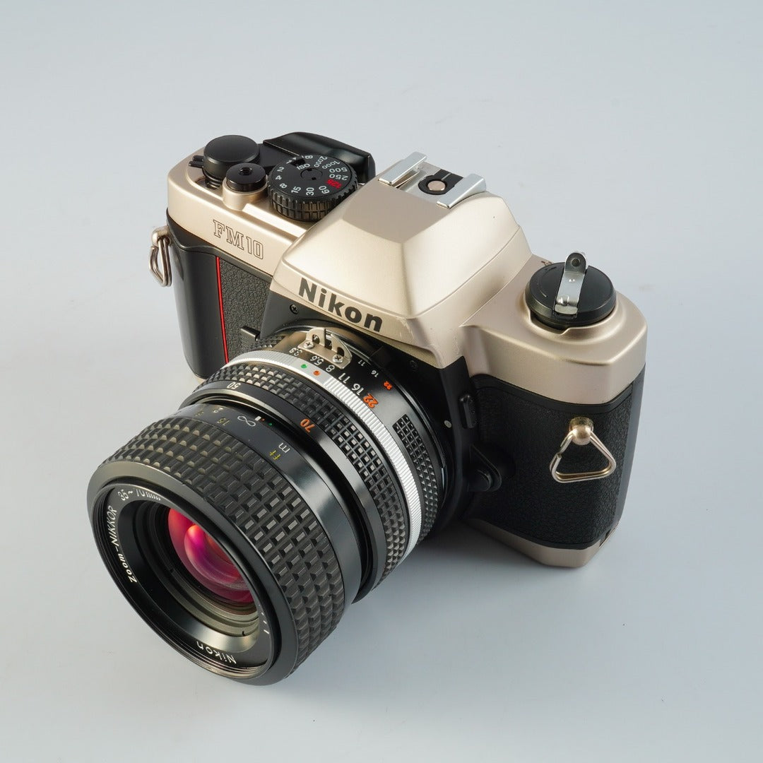 Nikon FM10 + Ai-S Zoom Nikkor 35-70mm f3.3-4.5 - Filem.sg