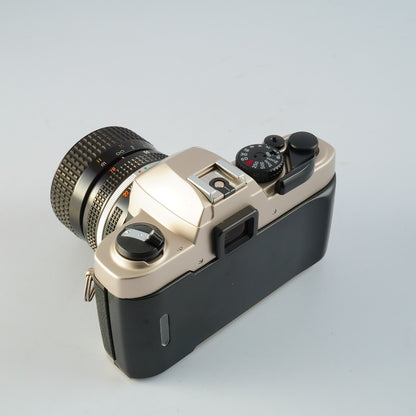 Nikon FM10 + Ai-S Zoom Nikkor 35-70mm f3.3-4.5 - Filem.sg