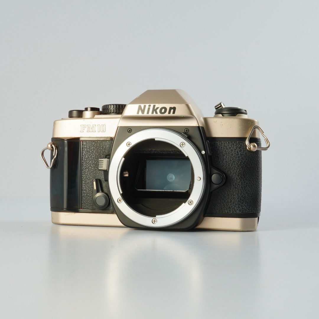 Nikon FM10 - Filem.sg