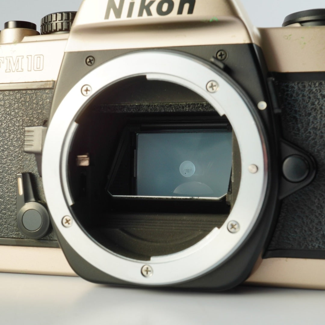 Nikon FM10 - Filem.sg