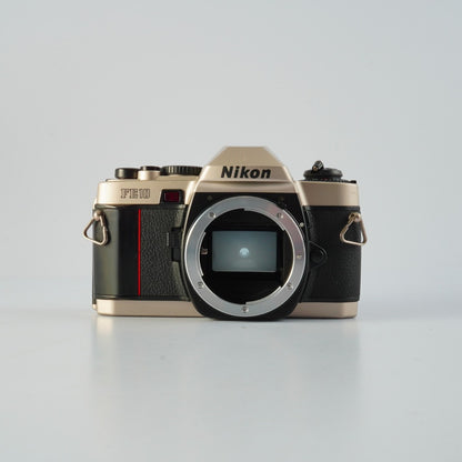 Nikon FE10 - Filem.sg