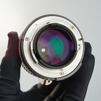 Nikon Ai-S Nikkor 105mm f2.5 - Filem.sg
