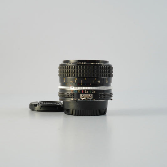 Nikon Ai Nikkor 28mm f2.8 - Filem.sg