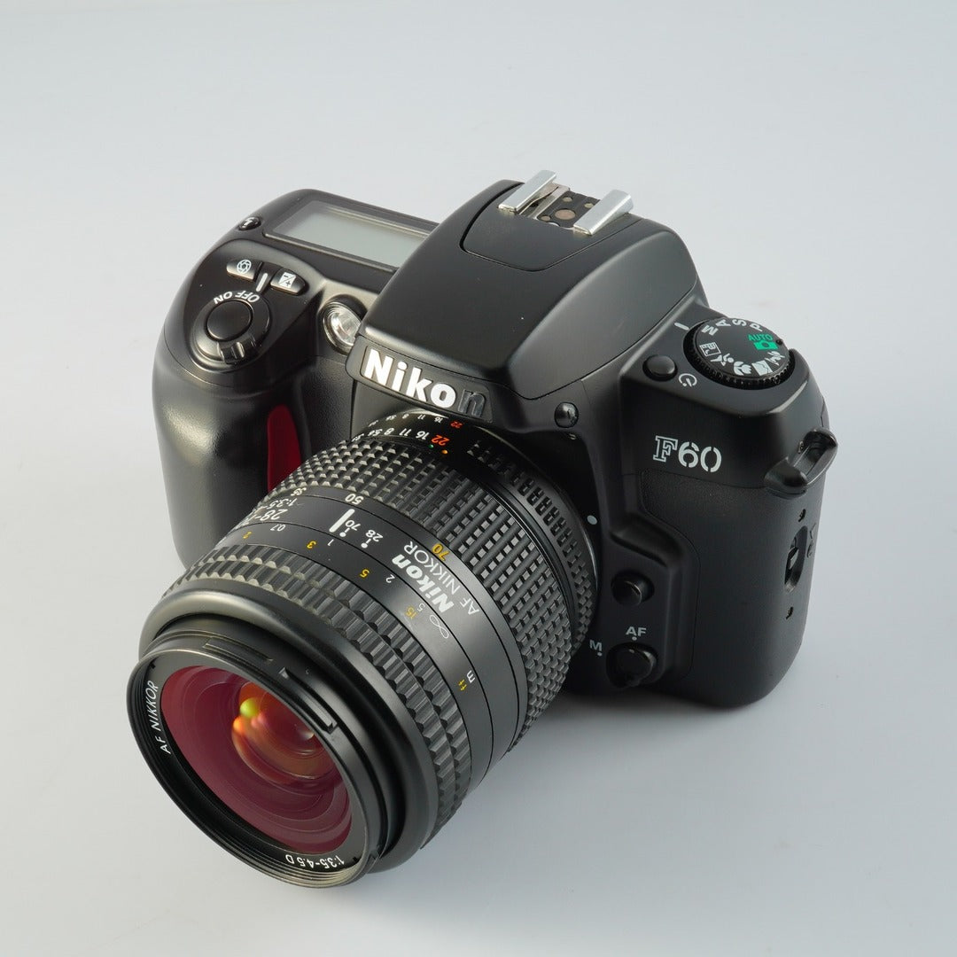 Nikon F60 N60 + AF Nikkor 28-70mm f3.5-4.5 D - Filem.sg