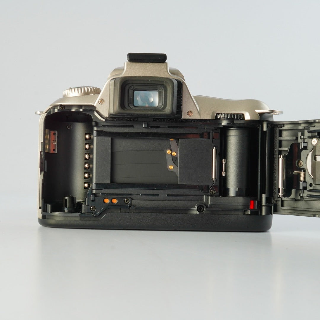 Nikon Us F55 + AF Nikkor 28-80mm f3.3-5.6 G - Filem.sg