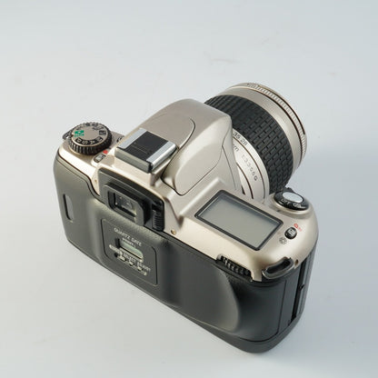 Nikon U N65QD + AF Nikkor 28-80mm f3.3-5.6 G - Filem.sg