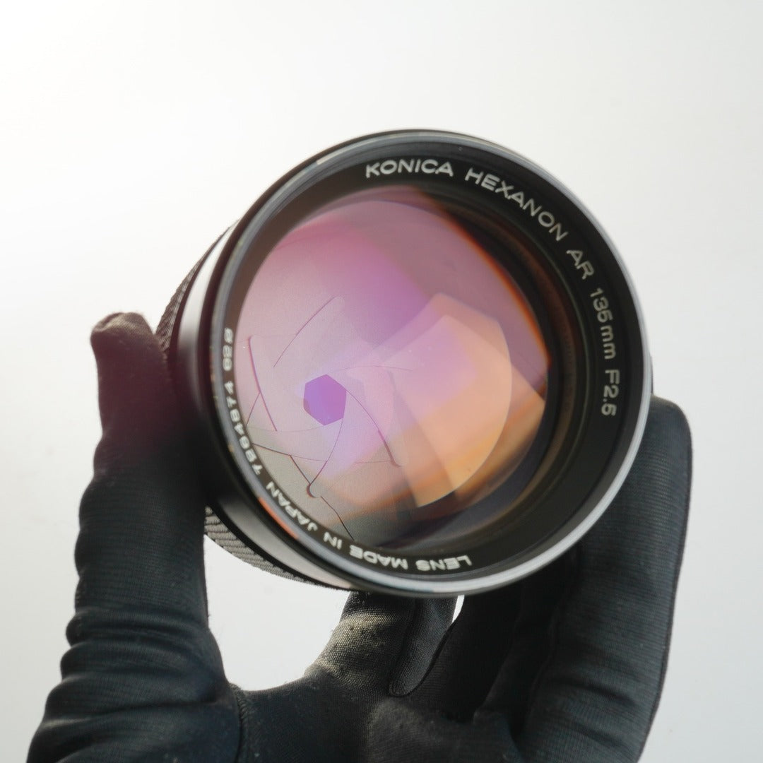 Konica Hexanon AR 135mm f2.5 - Filem.sg