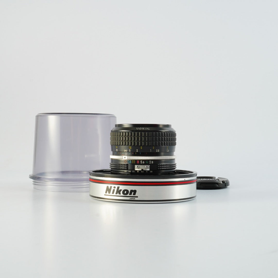 Nikon Ai Nikkor 28mm f2.8 - Filem.sg
