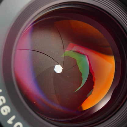 Contax Carl Zeiss Planar T* 50mm f1.4 AEJ - Filem.sg