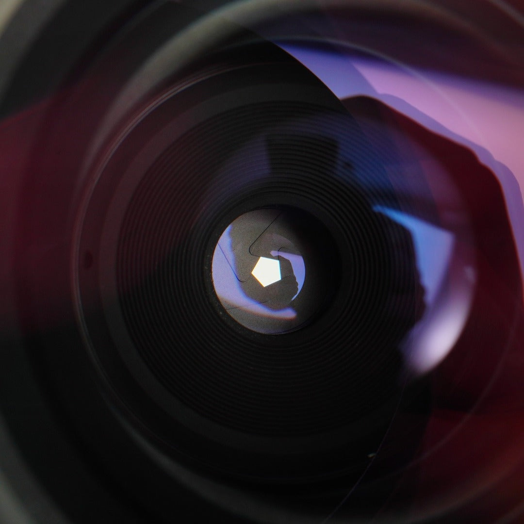 Nikon Ai Nikkor-H Auto 28mm f3.5 - Filem.sg
