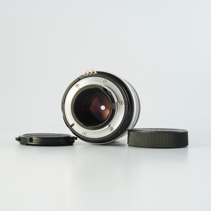 Nikon Ai NIKKOR-Q Auto 135mm f2.8 - Filem.sg