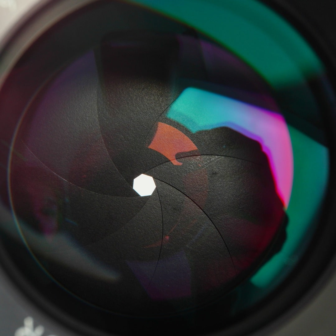 Nikon Ai-S Nikkor 105mm f2.5 - Filem.sg