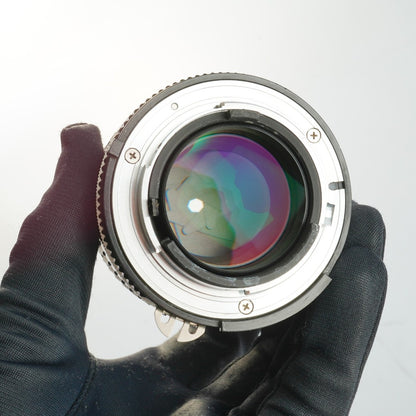 Nikon Ai-S Nikkor 105mm f2.5 - Filem.sg