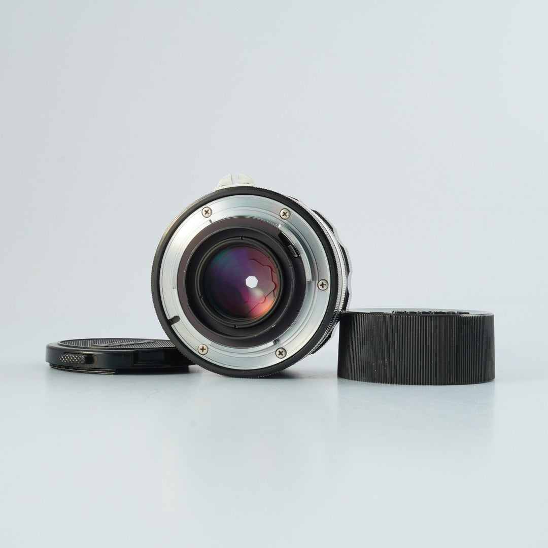 Nikon Ai NIKKOR-O.C Auto 35mm f2 - Filem.sg