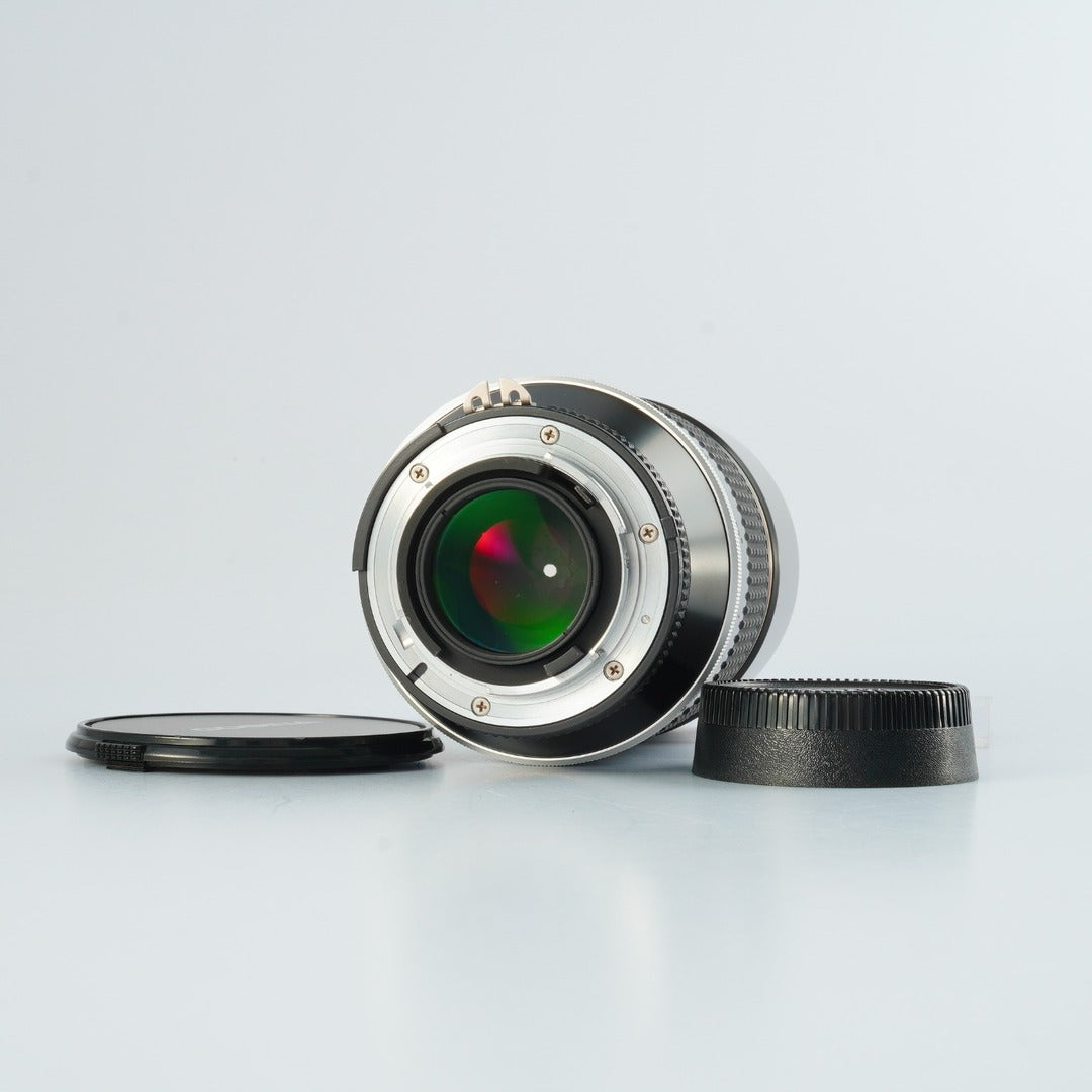 Nikon Ai-S Nikkor ED 180mm f2.8 - Filem.sg
