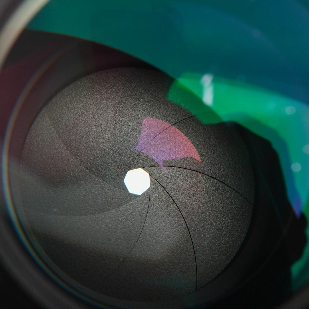 Nikon Ai Nikkor 105mm f2.5 - Filem.sg
