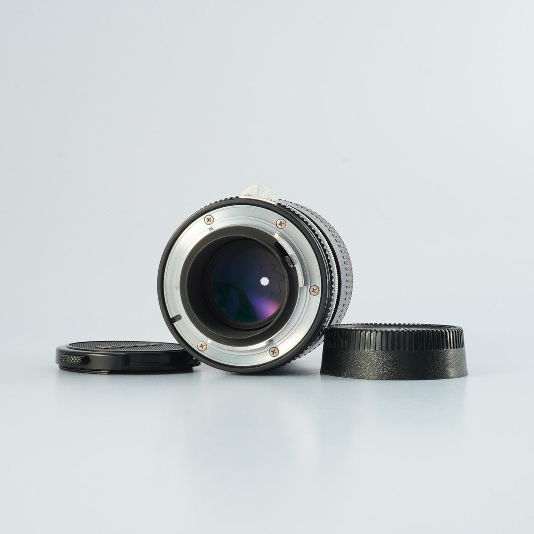 Nikon Ai Nikkor 135mm f3.5 - Filem.sg