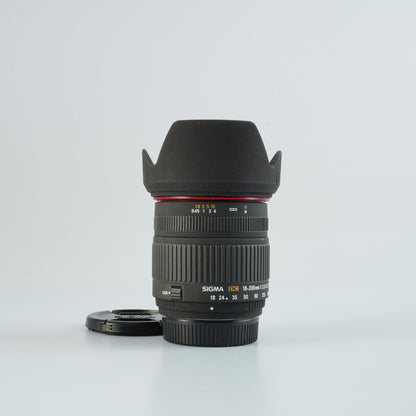 Sigma DC 18-200mm f3.5-6.3 D for Nikon F F - Filem.sg