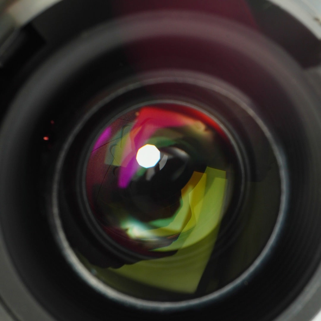 Nikon AF Nikkor 28-105mm f3.5-4.5 D - Filem.sg