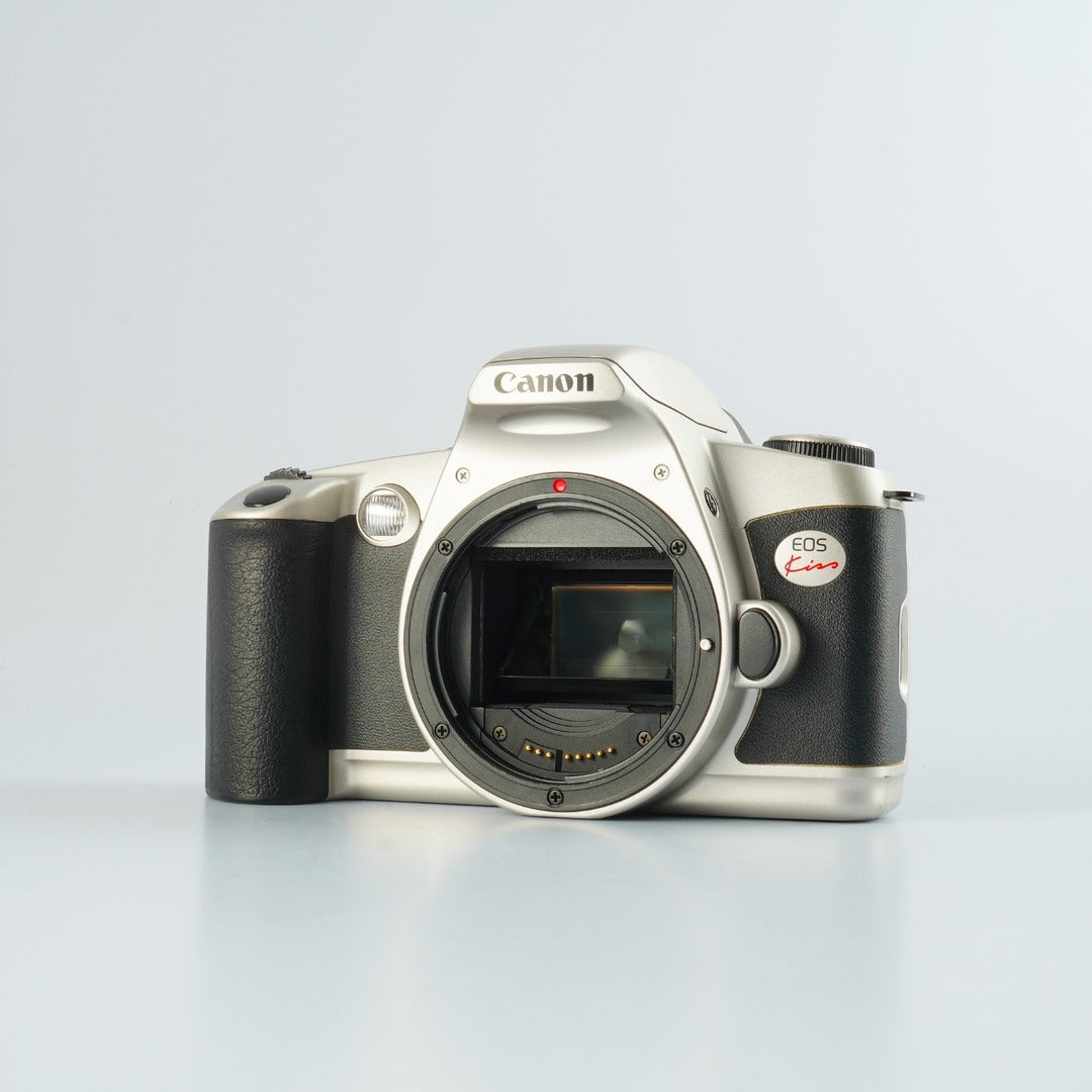 Canon EOS Kiss REBEL XS - Filem.sg
