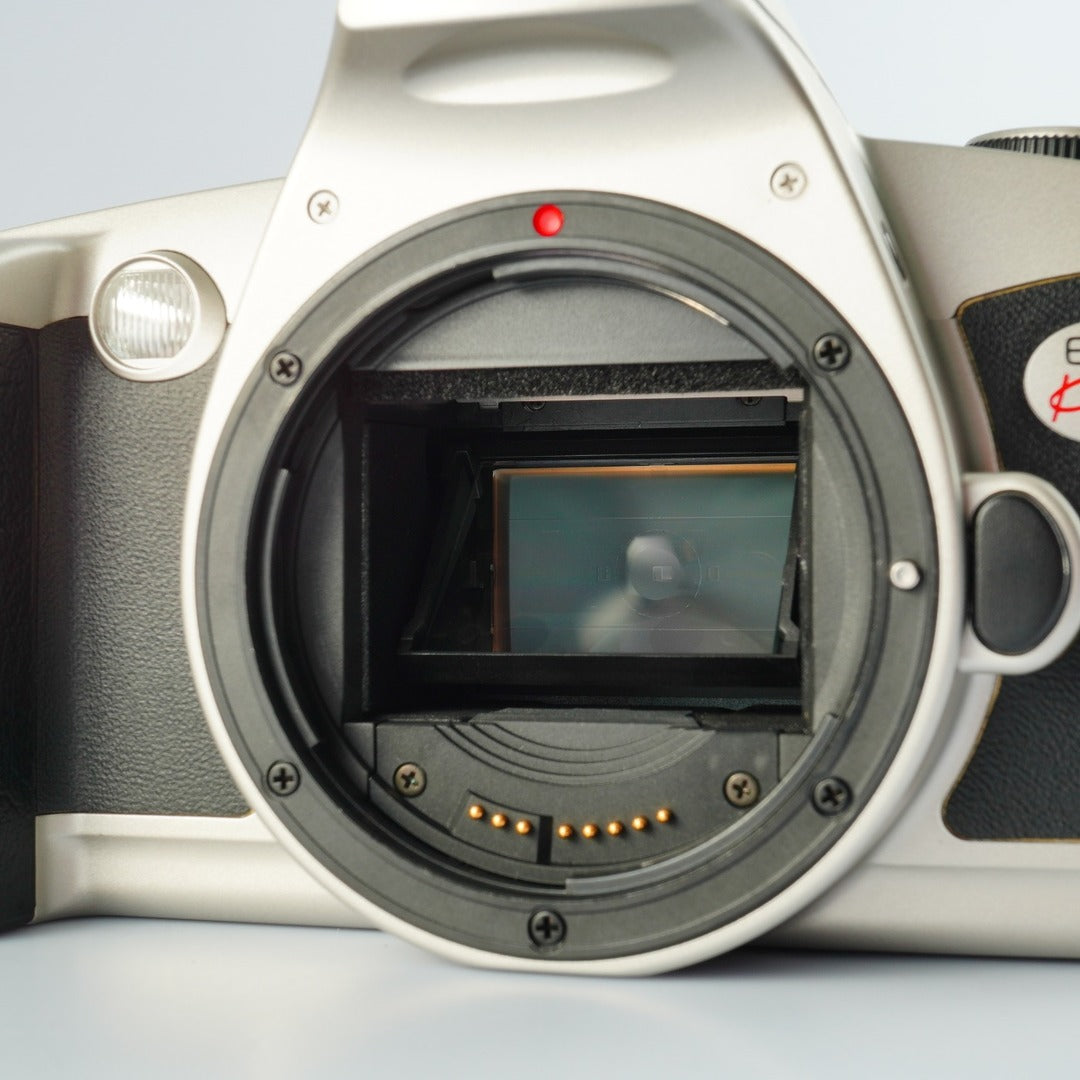 Canon EOS Kiss REBEL XS - Filem.sg