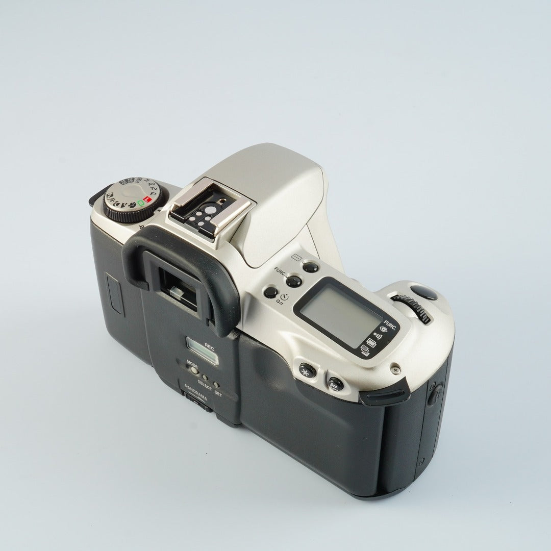Canon EOS Kiss REBEL XS - Filem.sg