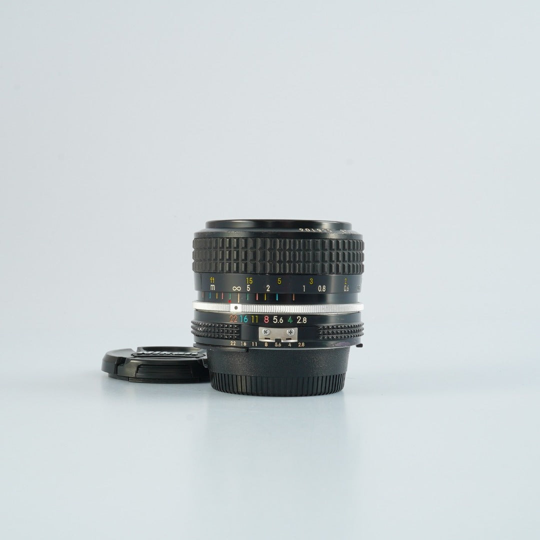Nikon Ai Nikkor 28mm f2.8 - Filem.sg