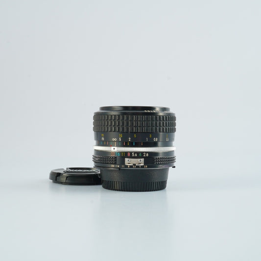 Nikon Ai Nikkor 28mm f2.8 - Filem.sg