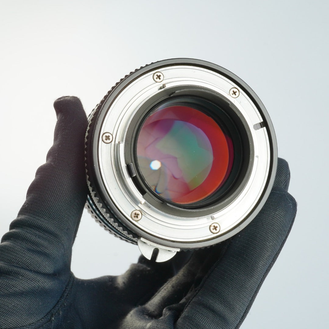 Nikon Ai Nikkor 105mm f2.5 - Filem.sg