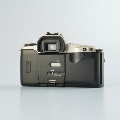 Canon EOS Kiss REBEL XS - Filem.sg