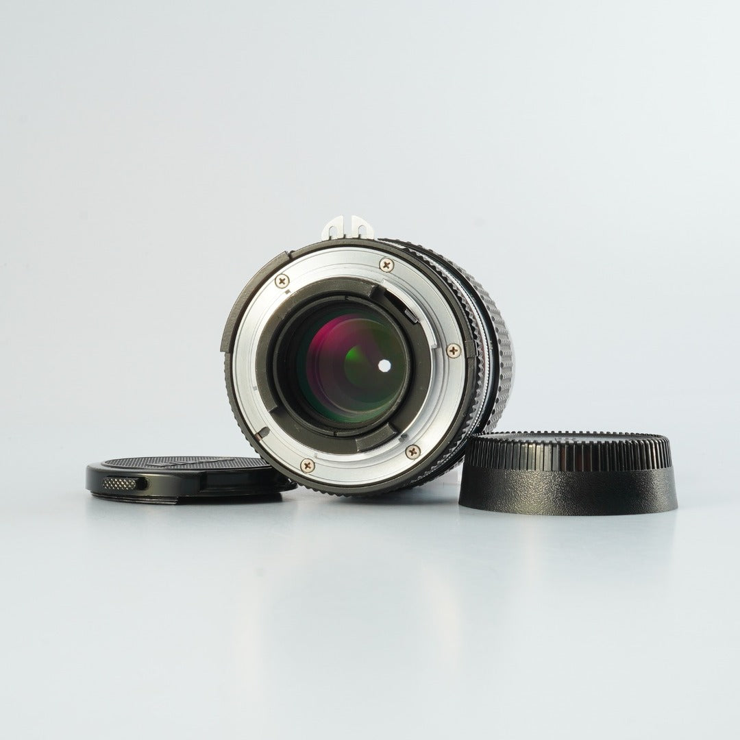 Nikon Ai Nikkor 200mm f4 - Filem.sg