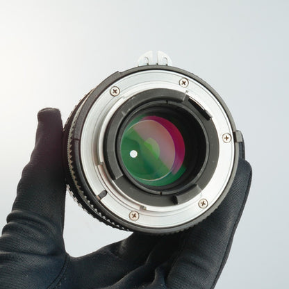 Nikon Ai Nikkor 200mm f4 - Filem.sg