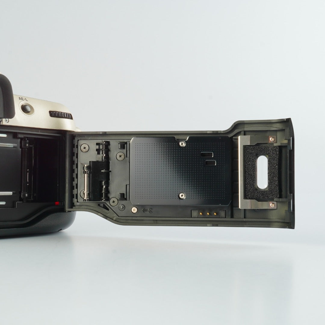 Nikon F60 N60 + AF Nikkor 28-80mm f3.5-5.6 D - Filem.sg
