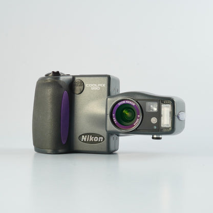 Nikon Coolpix 990 - Filem.sg