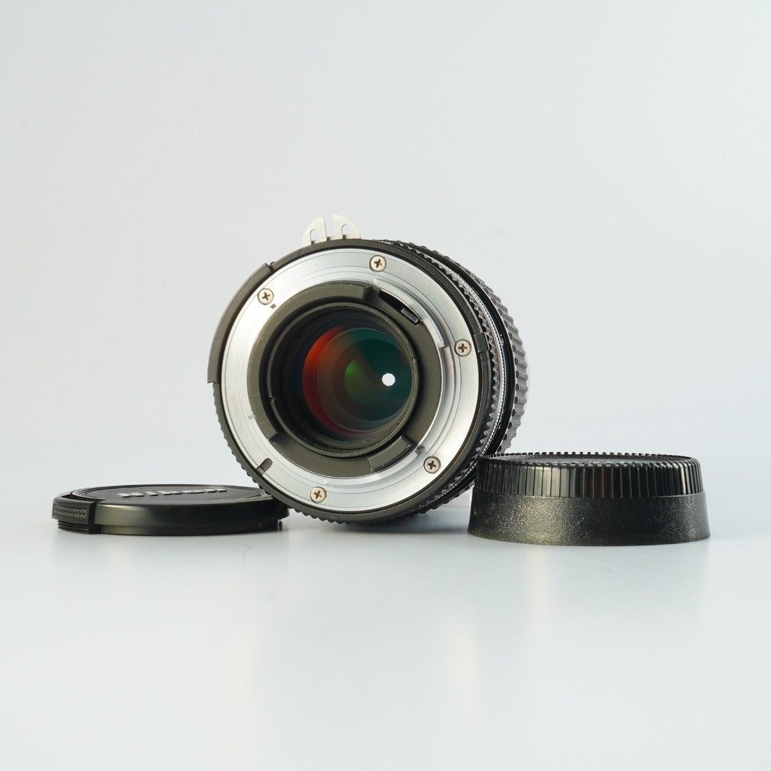 Nikon Ai Nikkor 200mm f4 - Filem.sg