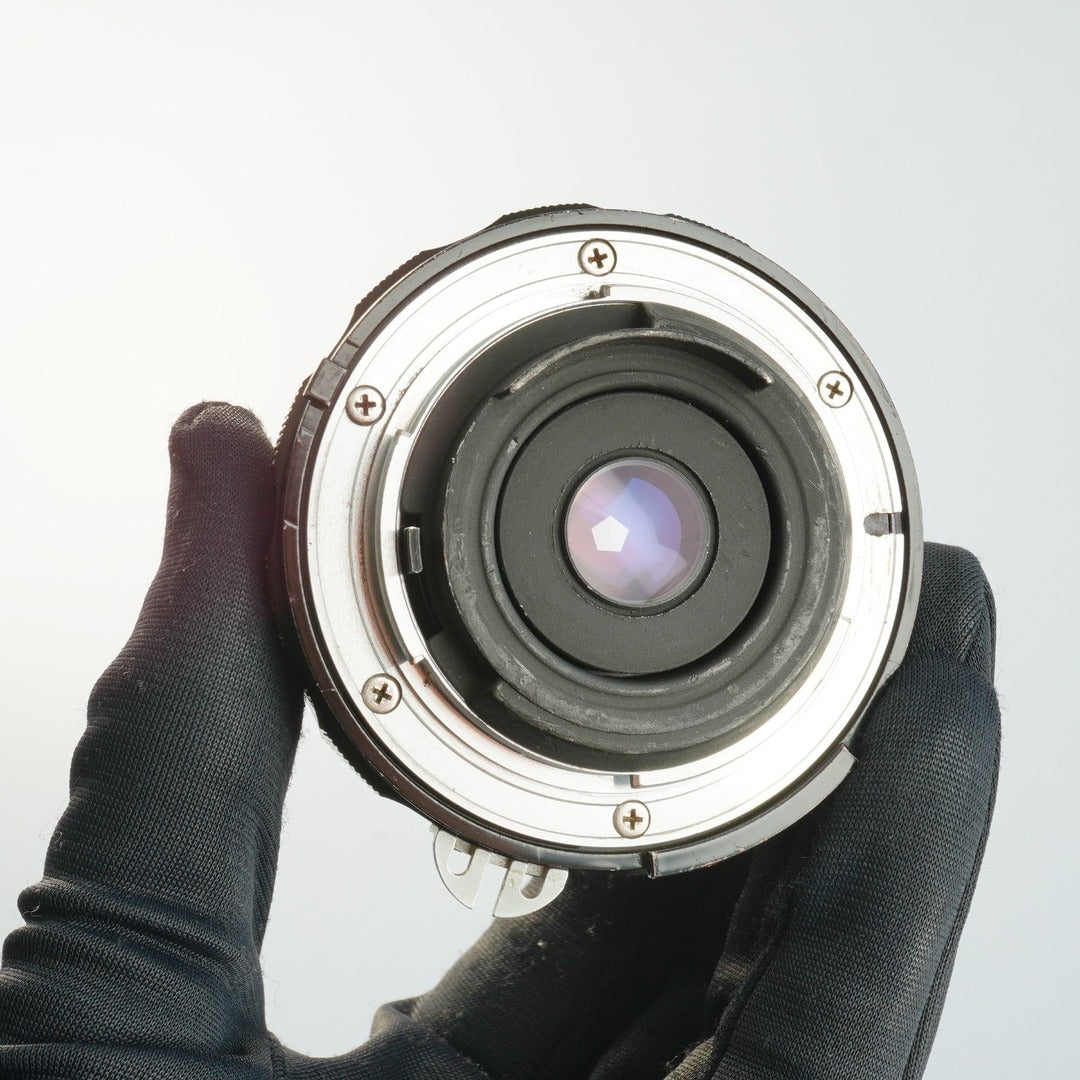 Nikon Ai Nikkor-H Auto 28mm f3.5 - Filem.sg