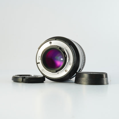 Nikon AF MICRO Nikkor 105mm f2.8 Macro - Filem.sg