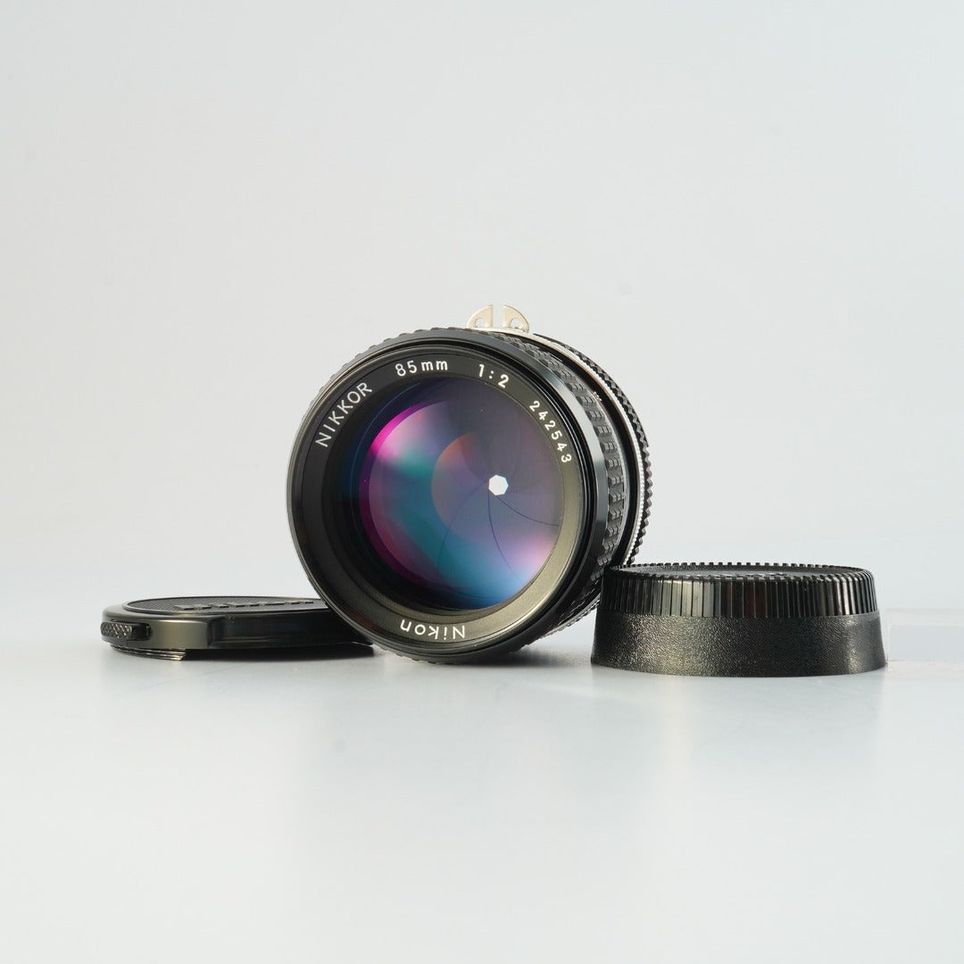 Nikon Ai Nikkor 85mm f2 - Filem.sg