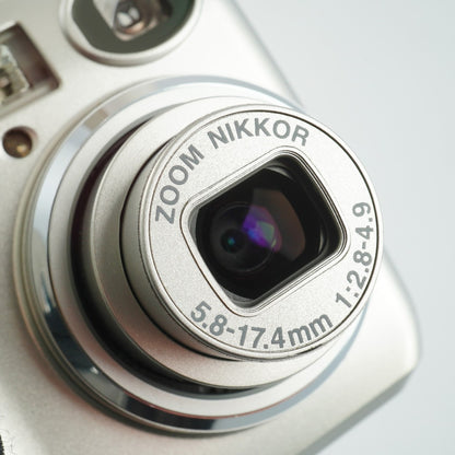Nikon Coolpix 3200 - Filem.sg