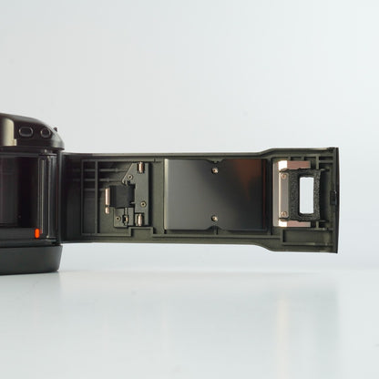 Canon EOS 10 QD + Sigma 28-80mm f3.5-5.6 II Macro - Filem.sg