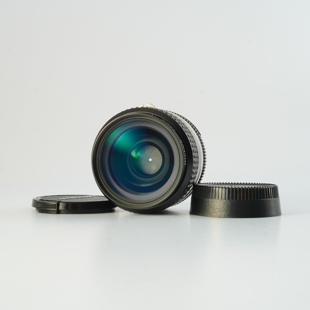 Nikon Ai-S Nikkor 35mm f2 - Filem.sg